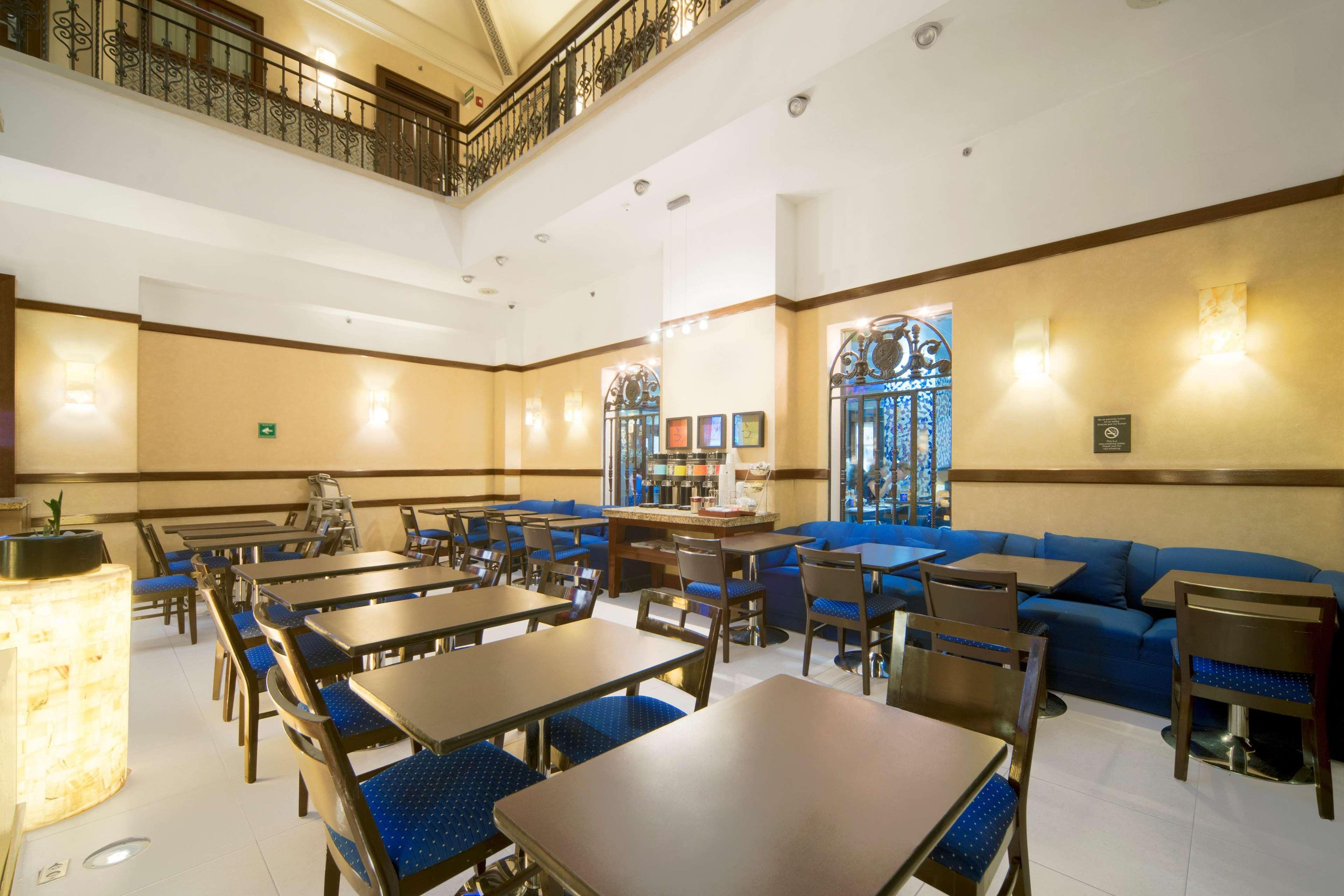 Hampton Inn & Suites Mexico City - Centro Historico Exterior foto