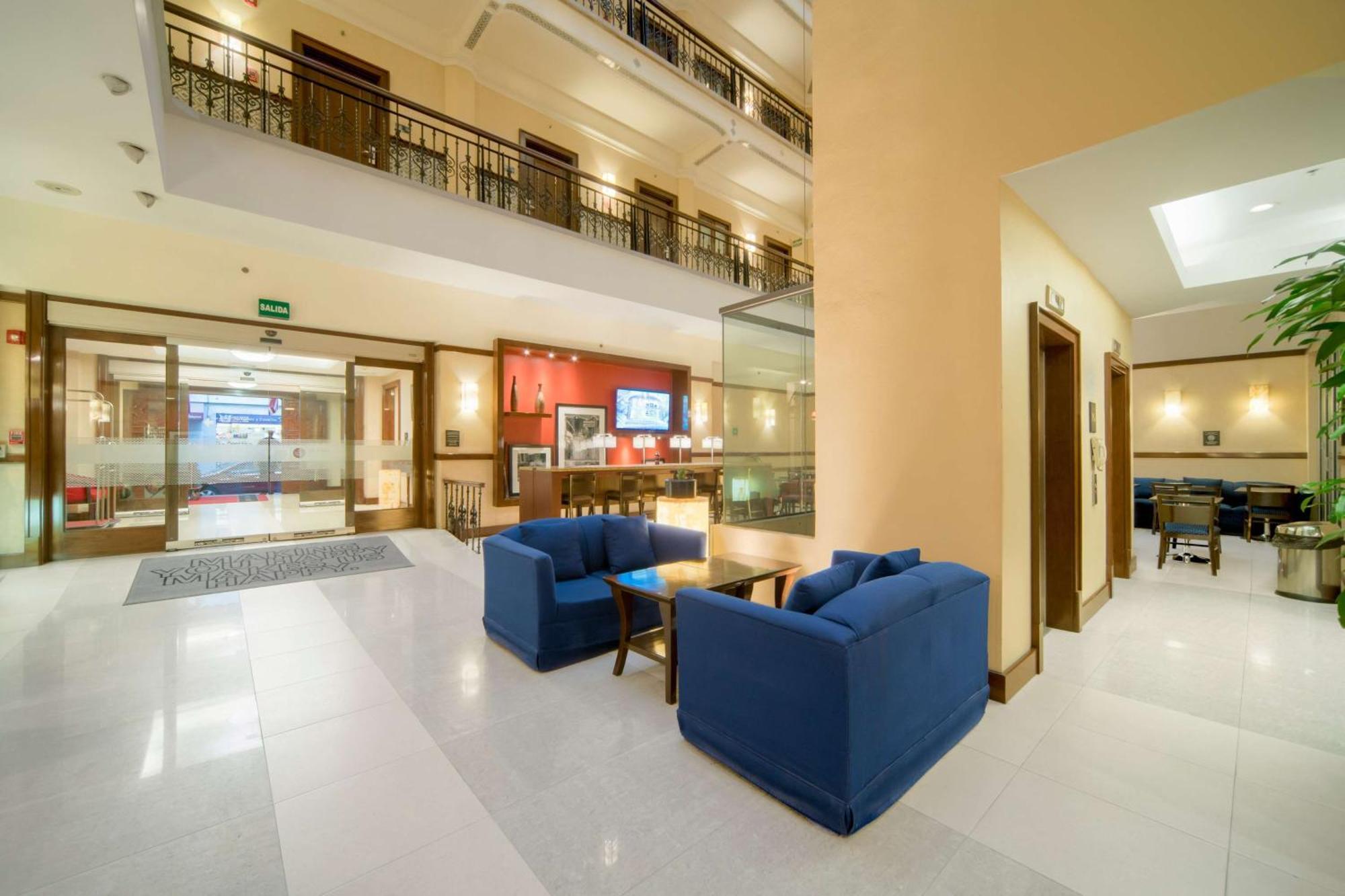 Hampton Inn & Suites Mexico City - Centro Historico Exterior foto